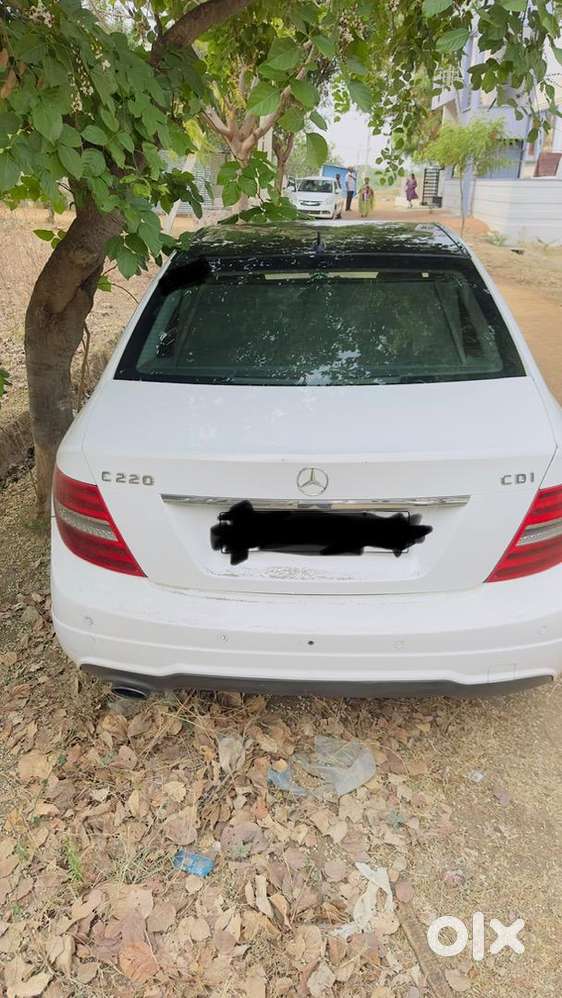Mercedes-benz C-class 2013 Diesel 102000 Km Driven