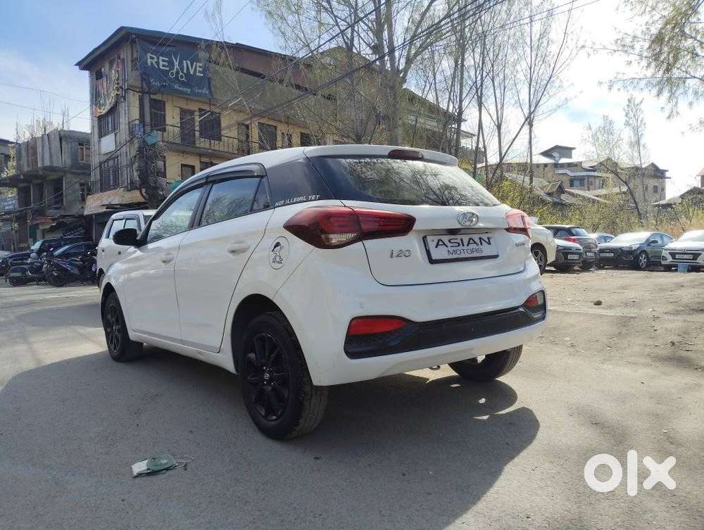 Hyundai Elite I20 Sportz Plus, 2019, Petrol