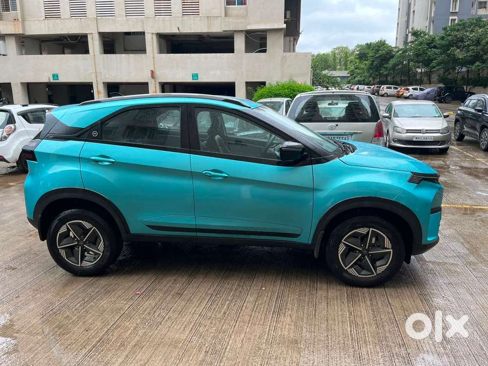 Tata Nexon Ocean Blue Colour Automatic Petrol 2024