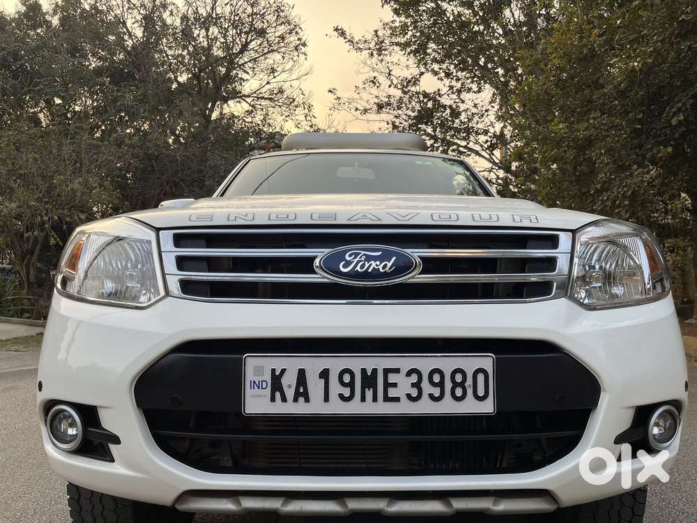 Ford Endeavour 3.2 Titanium At 4x4, 2014, Diesel