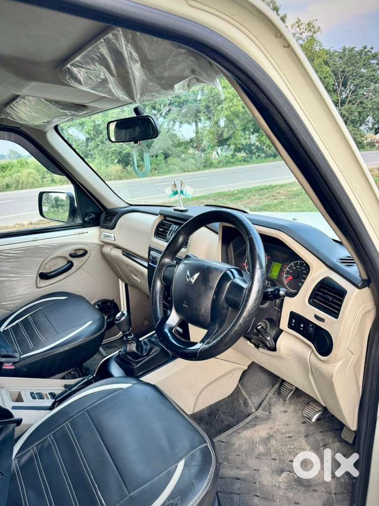 Scorpio Classic S 2022 - Bs6  First Owner