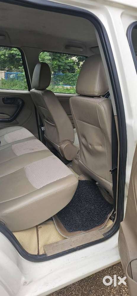 Mahindra Tuv 300 T6 Plus, 2018, Diesel