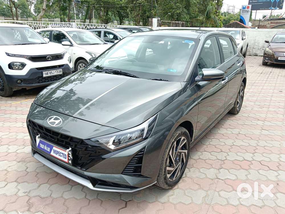 Hyundai I20 1.4 Asta (o) At With Sunroof, 2023, Petrol