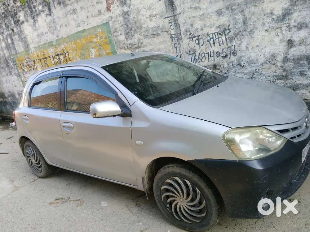 Toyota Etios Liva 2012