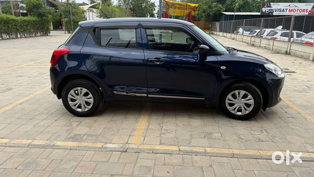 Maruti Suzuki Swift Lxi Optional-o, 2021, Petrol
