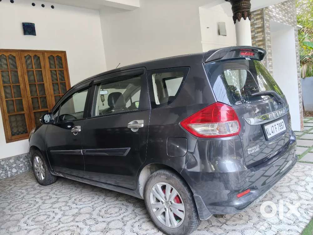 Maruti Suzuki Ertiga 2016 Diesel 165000 Km Driven