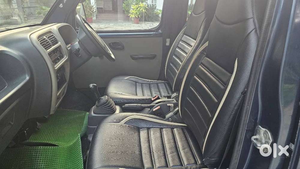 Maruti Suzuki Eeco 5 Str With Ac Plus Htr Cng, 2011, Petrol