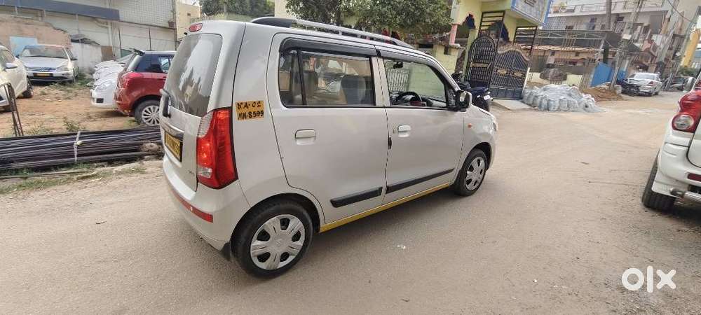 Maruti Suzuki Wagon R Vxi Amt1.2, 2018, Cng & Hybrids