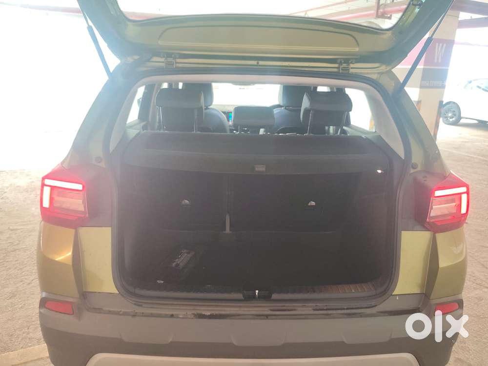 Skoda Kylaq Prestige, 2025, Petrol