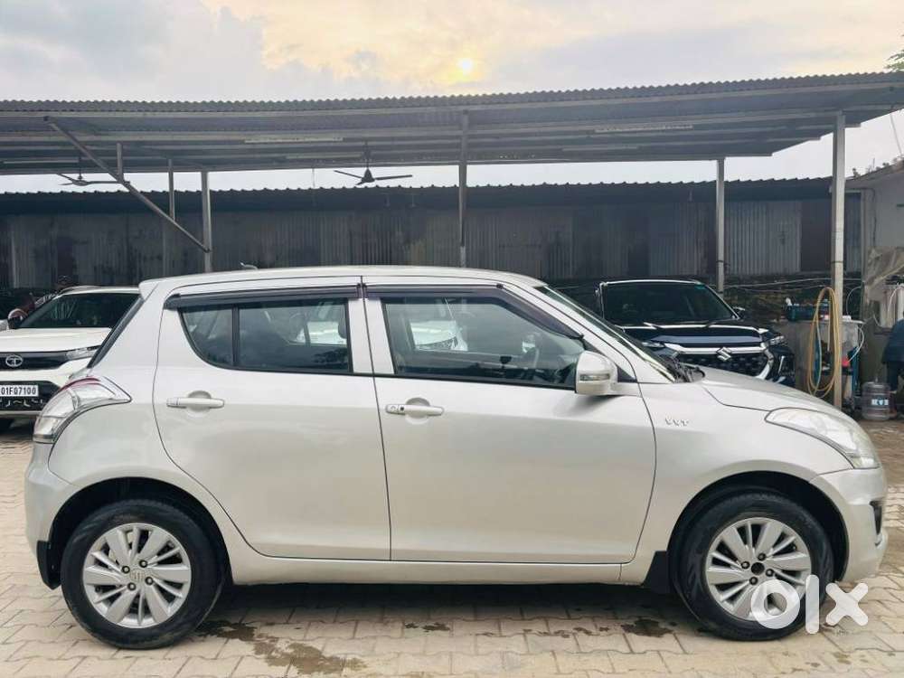 Maruti Suzuki Swift Zxi, 2017, Petrol