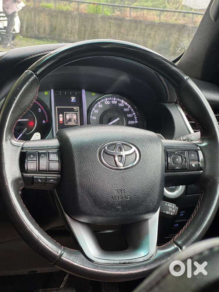 Toyota Fortuner Legender 4x2 At 2.8, 2023, Diesel