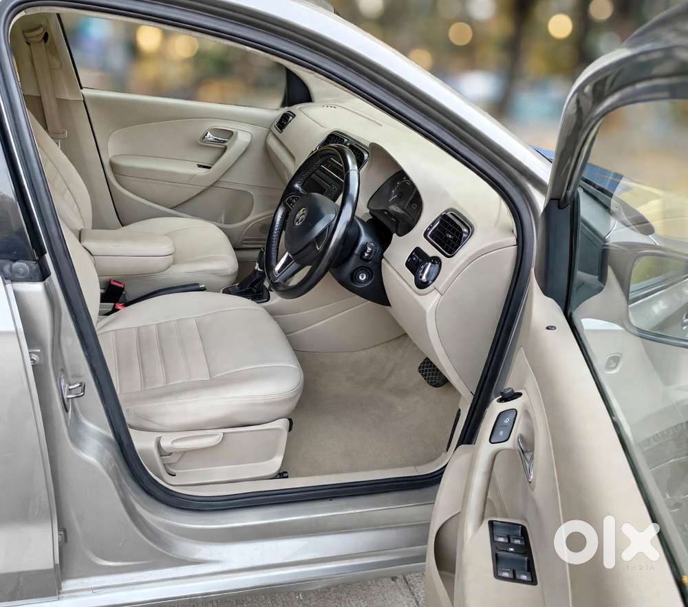 Skoda Rapid 1.6 Mpi At Elegance Black Package, 2015, Petrol