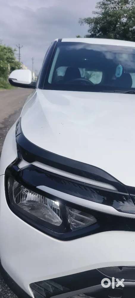 Kia Carens Premium 7 Manual 2026