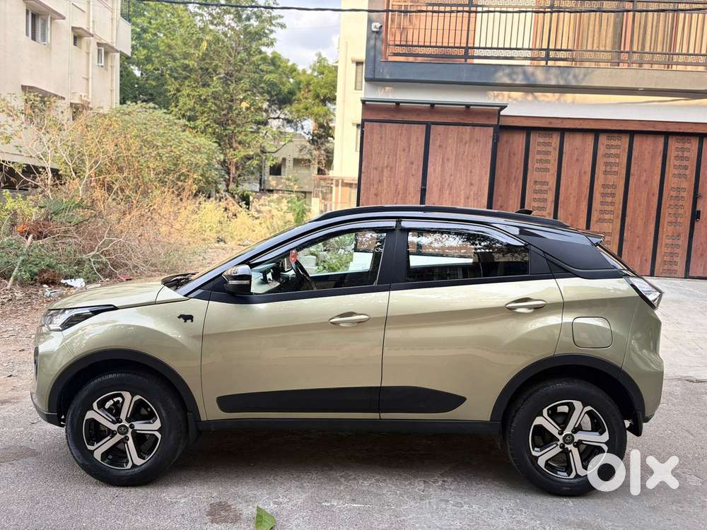 Tata Nexon 1.2 Revotron Xza Plus Dualtone, 2024, Petrol