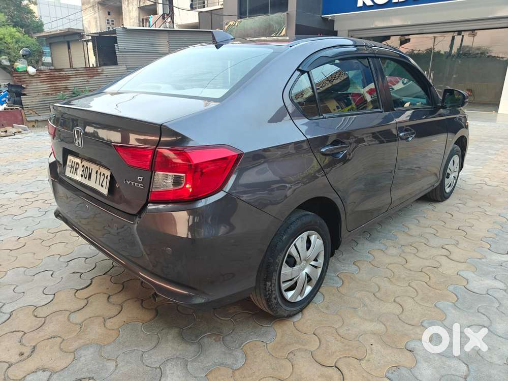 Honda Amaze 2nd Gen Vx, 2020, Petrol