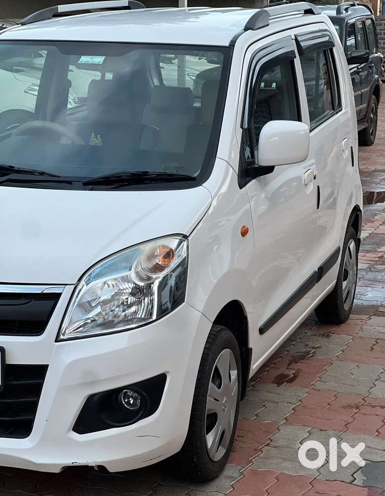 Maruti Suzuki Wagon R Vxi 1.2, 2018, Petrol