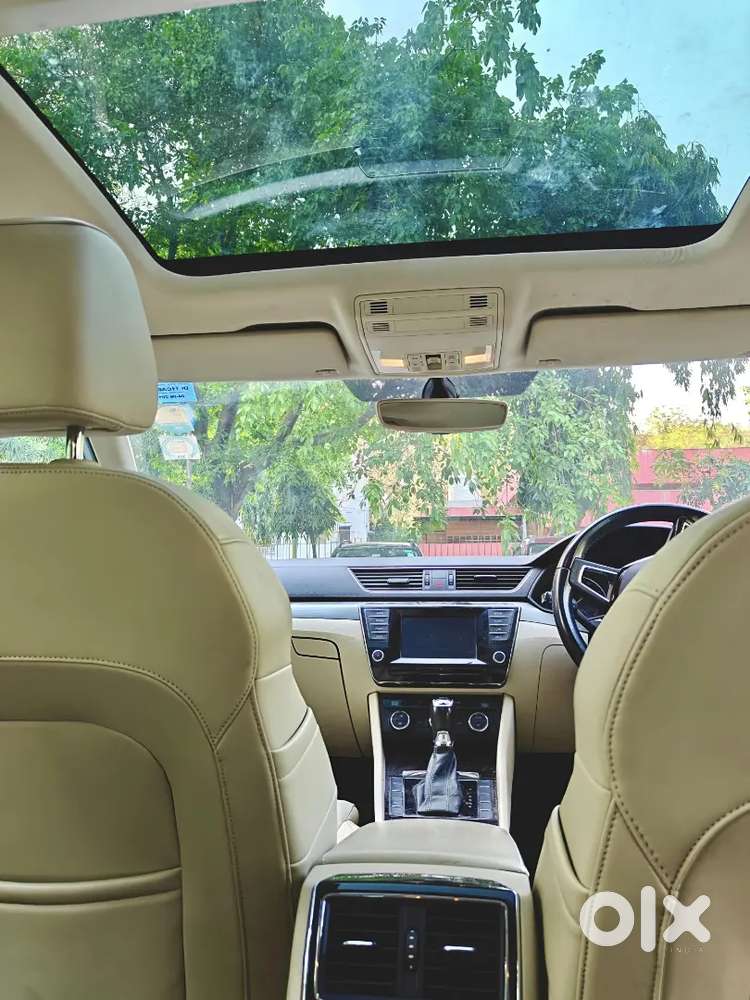 Skoda Superb Style Tsi 2016 Automatic  30321 Kms