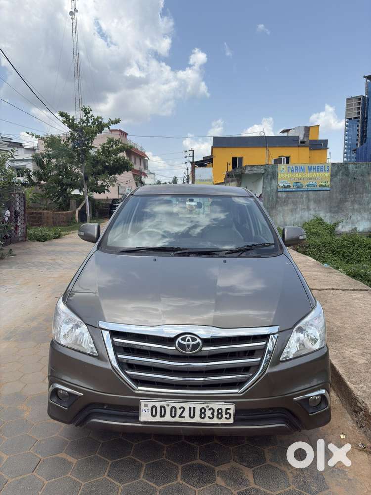 Toyota Innova 2.5 V 7 Str, 2015, Diesel