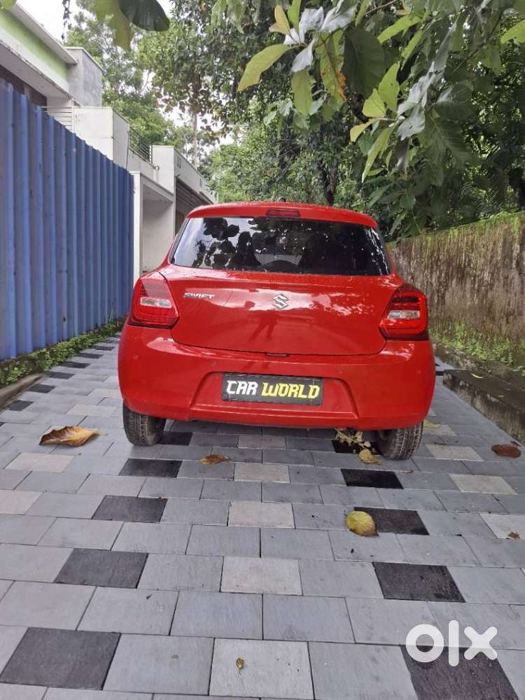 Maruti Suzuki Swift Lxi Option, 2024