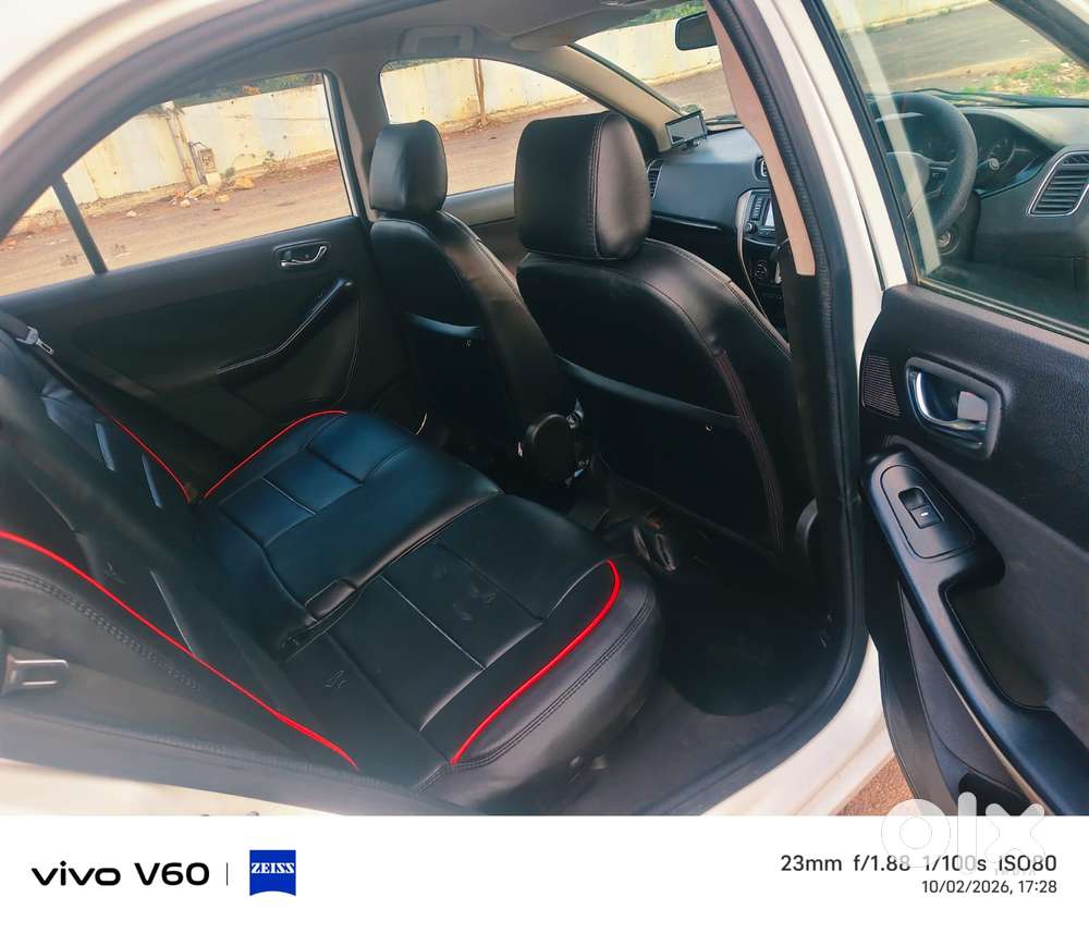 Tata Bolt Quadrajet Xt, 2016, Petrol