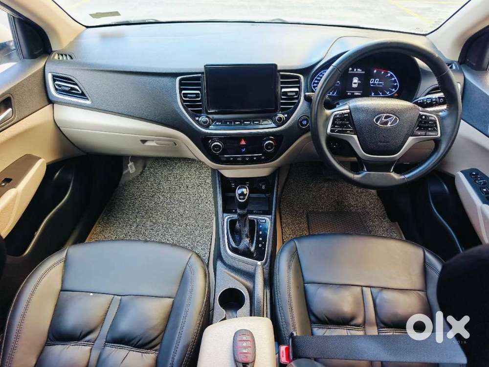 Hyundai Verna 1.5 Sx Ivt, 2022, Petrol