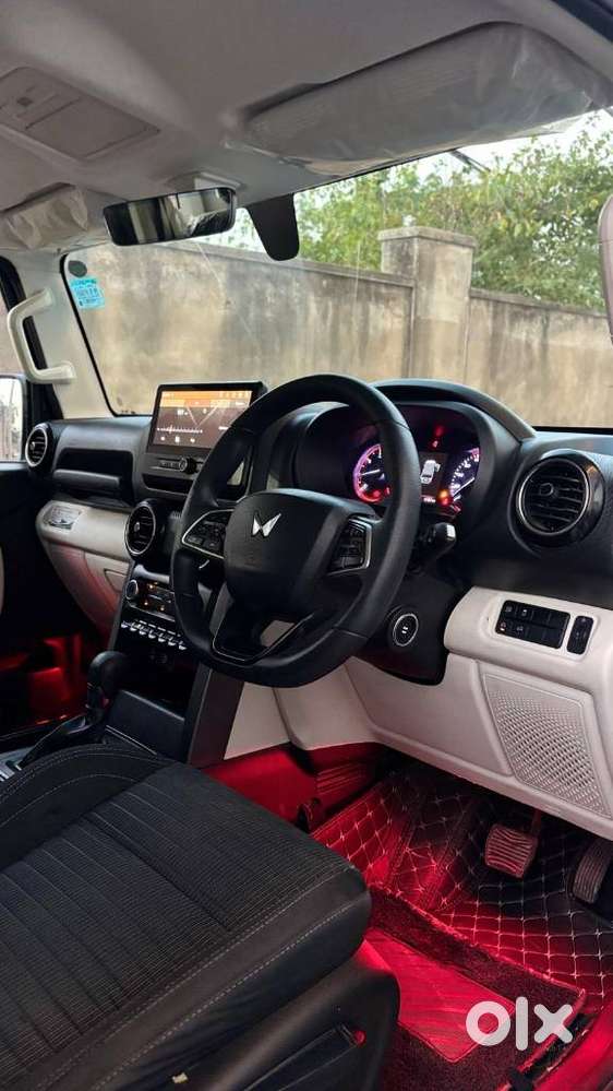 Mahindra Thar Roxx, 2025, Petrol
