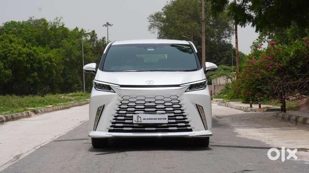 Lexus Lm 350h 4 Str Ultra Luxury, 2024, Electric