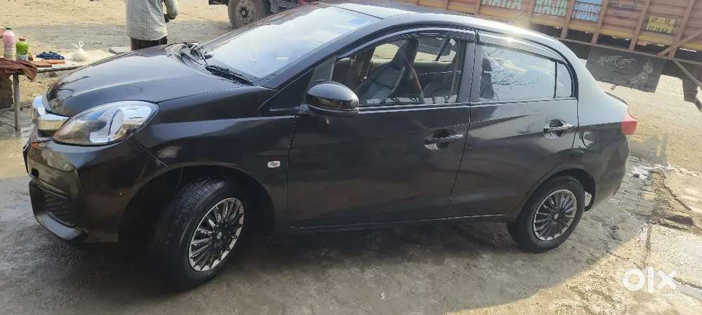 Honda Amaze 2016 Petrol 65000 Km Driven