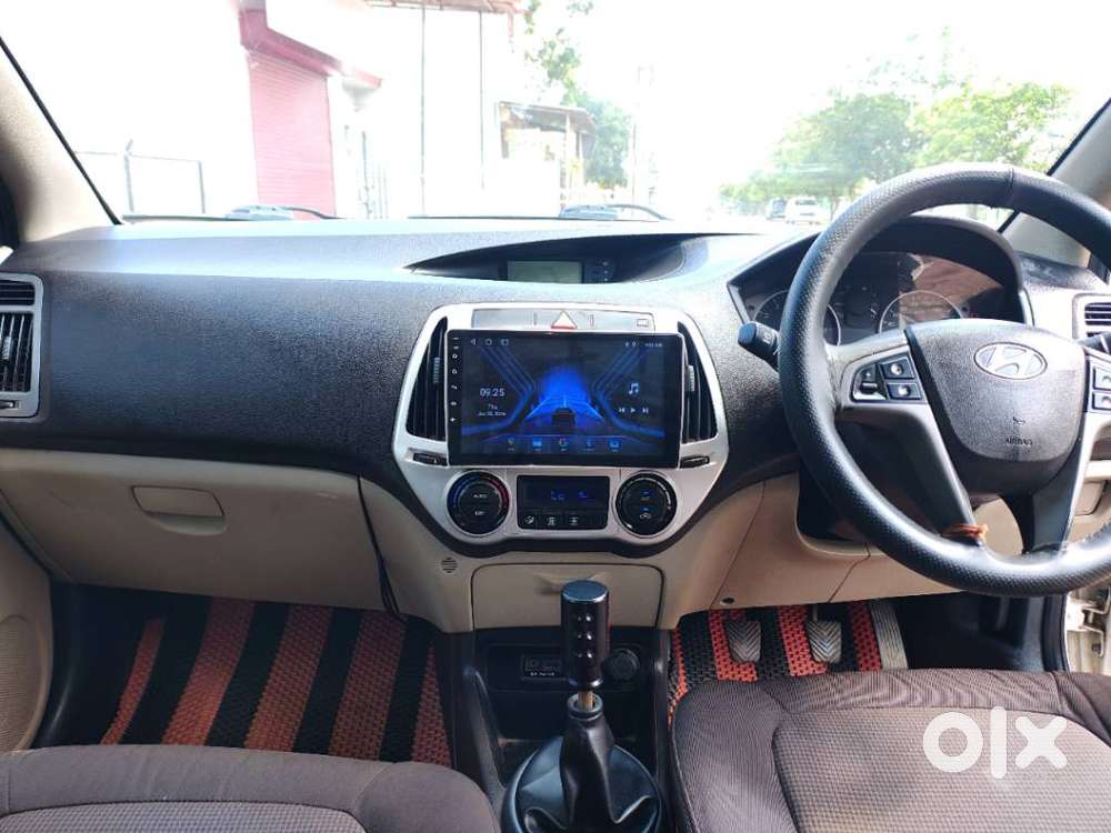 Hyundai I20 Sportz 1.2 Bs-iv, 2014, Petrol