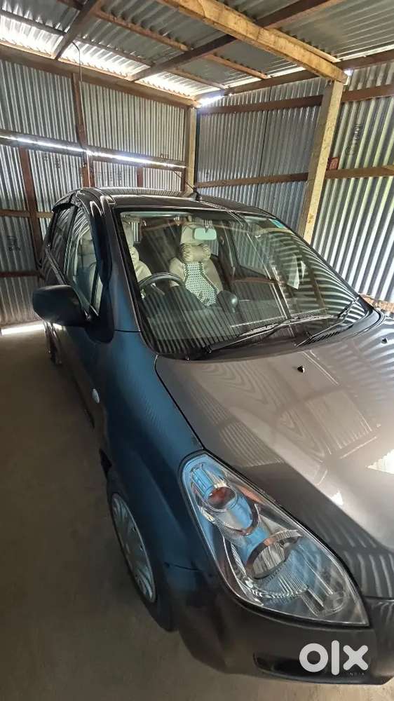 Maruti Suzuki Ritz Vxi 2012