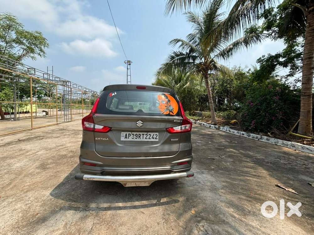 Maruti Suzuki Ertiga 2023 Petrol 125000 Km Driven