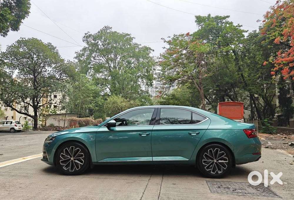 Skoda Superb 2.0 L&k Tsi At, 2024, Petrol