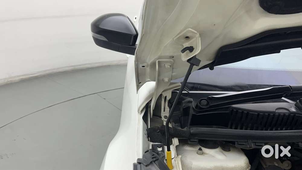 Tata Nexon 1.5 Revotorq Xza Plus S Amt, 2022, Petrol