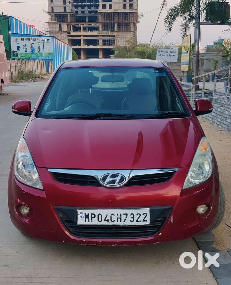 Hyundai I20 2010-2012 1.2 Sportz, 2011, Petrol