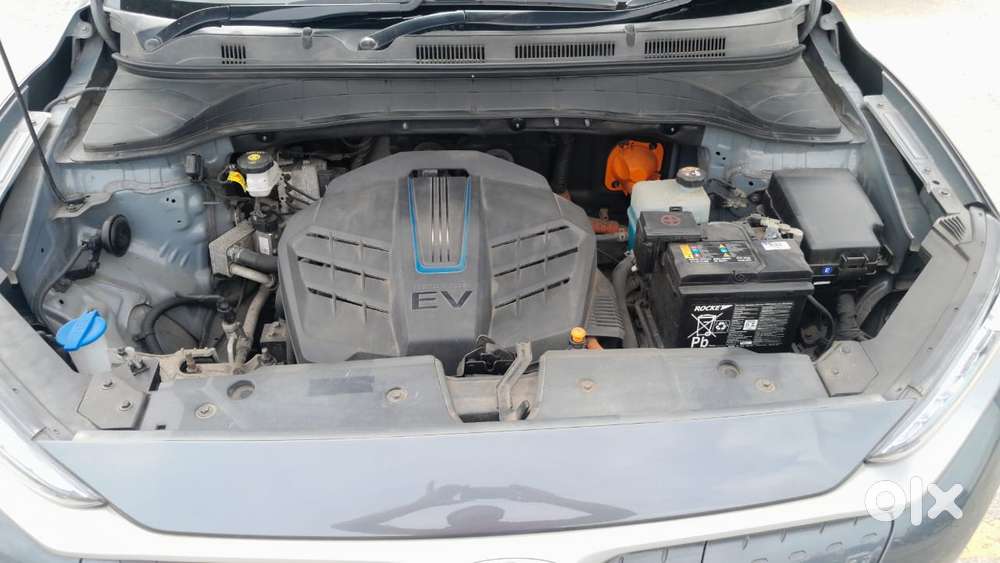Hyundai Kona Electric Premium Dual Tone, 2023, Electric