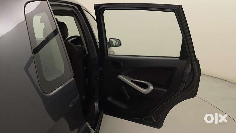 Ford Figo 2010-2012 Petrol Zxi, 2011, Petrol