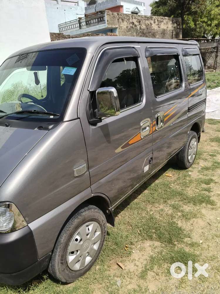 Maruti Suzuki Eeco 2025 Cng & Hybrids 6000 Km Driven
