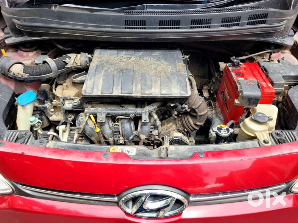 Hyundai Grand I10 Sportz, 2015, Petrol