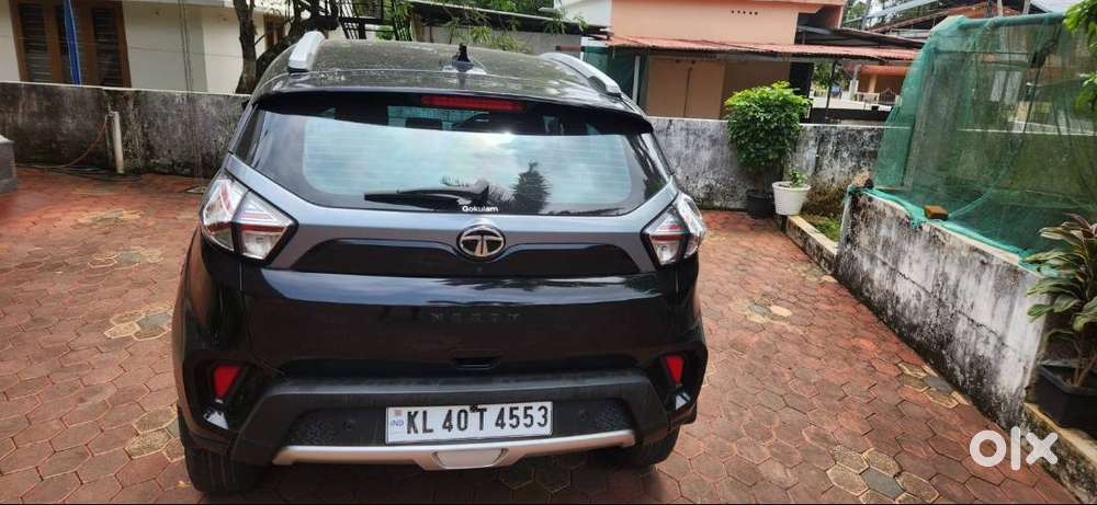 Nexon Petrol Automatic Dark Edition