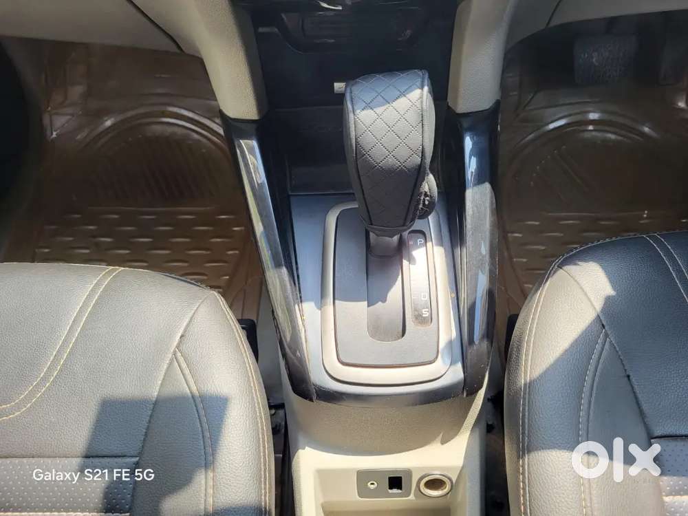Showroom Track Automatic Ford Ecosport Titanium Petrol 2014 At Amt