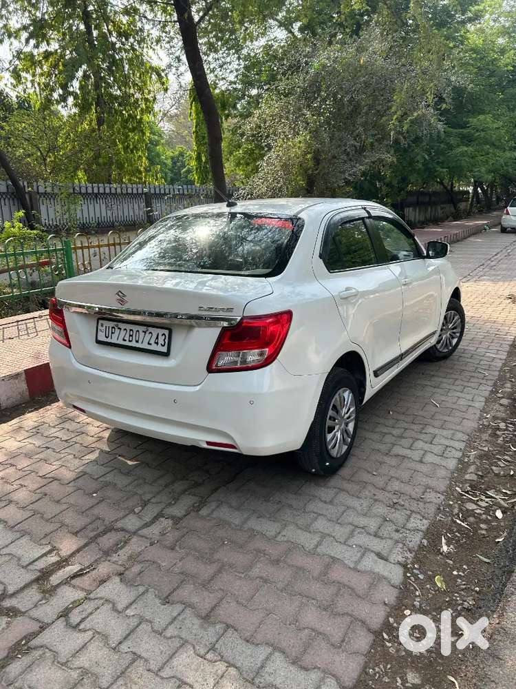 Maruti Suzuki Dzire 2022 Cng & Hybrids 82500 Km Driven