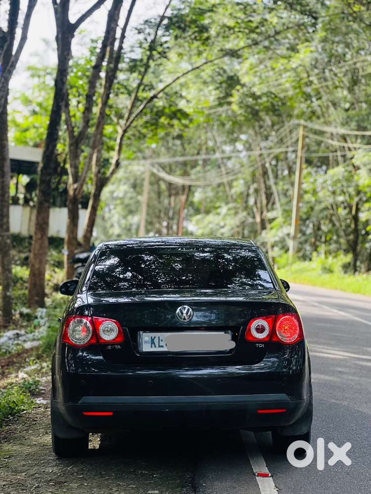 Volkswagen Jetta  2.0 Tdi