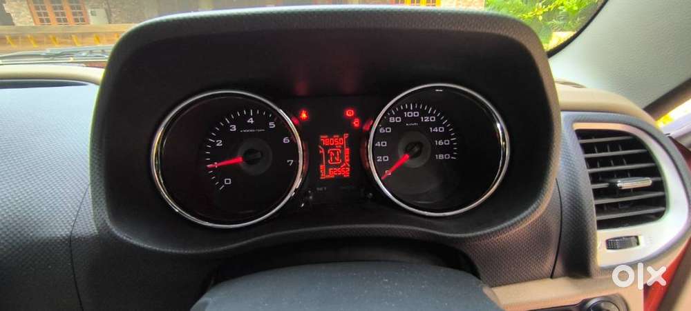 Tuv300 T8 Amt 2016 – Low Km, Fully Loaded Suv, Dealer Maintained