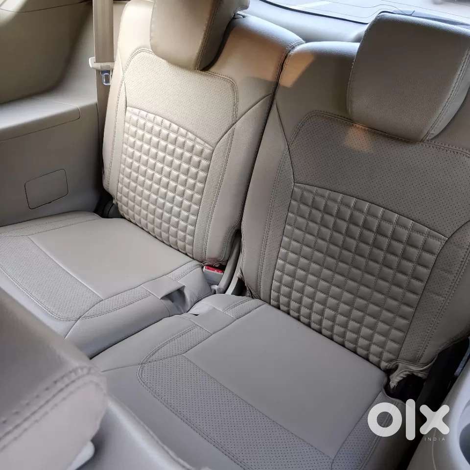 Maruti Suzuki Ertiga Zxi Plus At Shvs, 2022, Petrol
