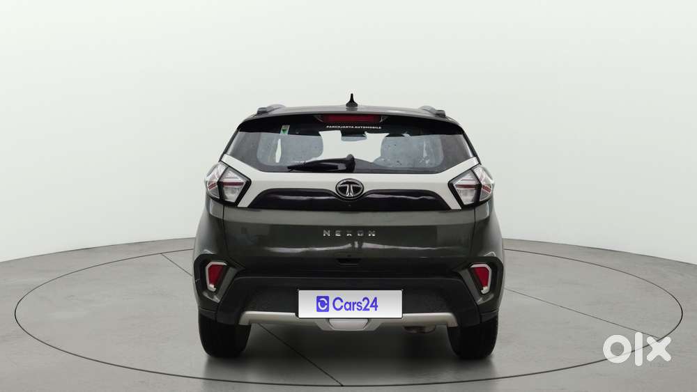 Tata Nexon 1.2 Revotron Xz Plus Premium, 2022, Petrol