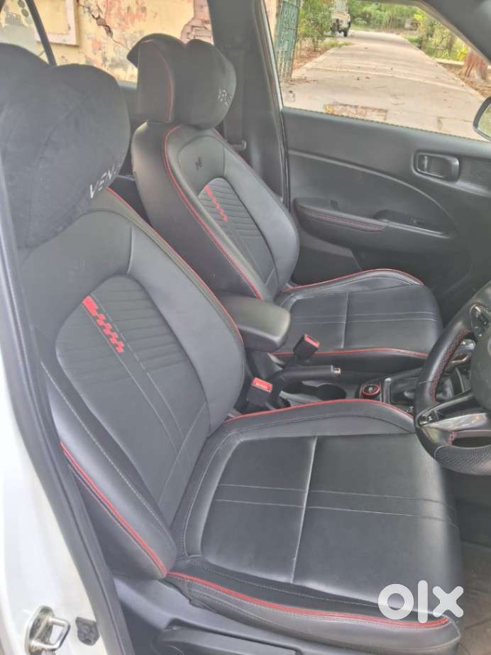 Hyundai Venue N Line N8 Dct Dual Tone, 2022, Petrol