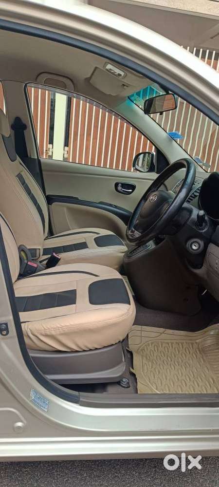 Hyundai I10 Sportz At, 2011, Petrol
