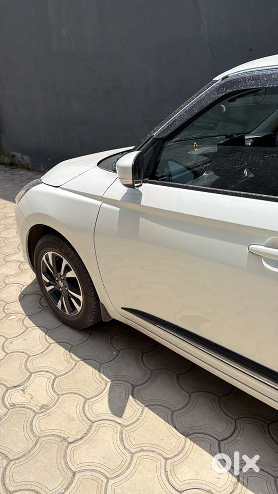 Maruti Suzuki Swift Zxi Petrol Automatic 2024