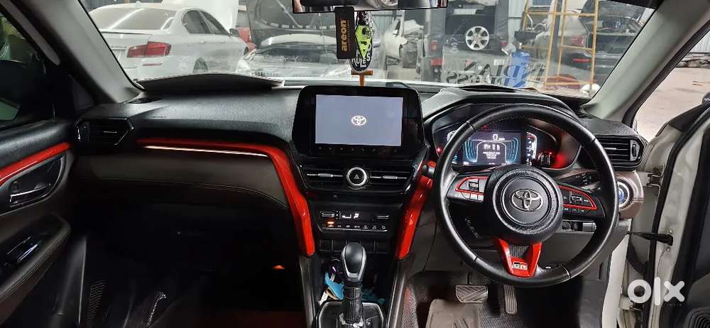 Toyota Urban Cruiser Hyryder 2023 Petrol Well Maintained