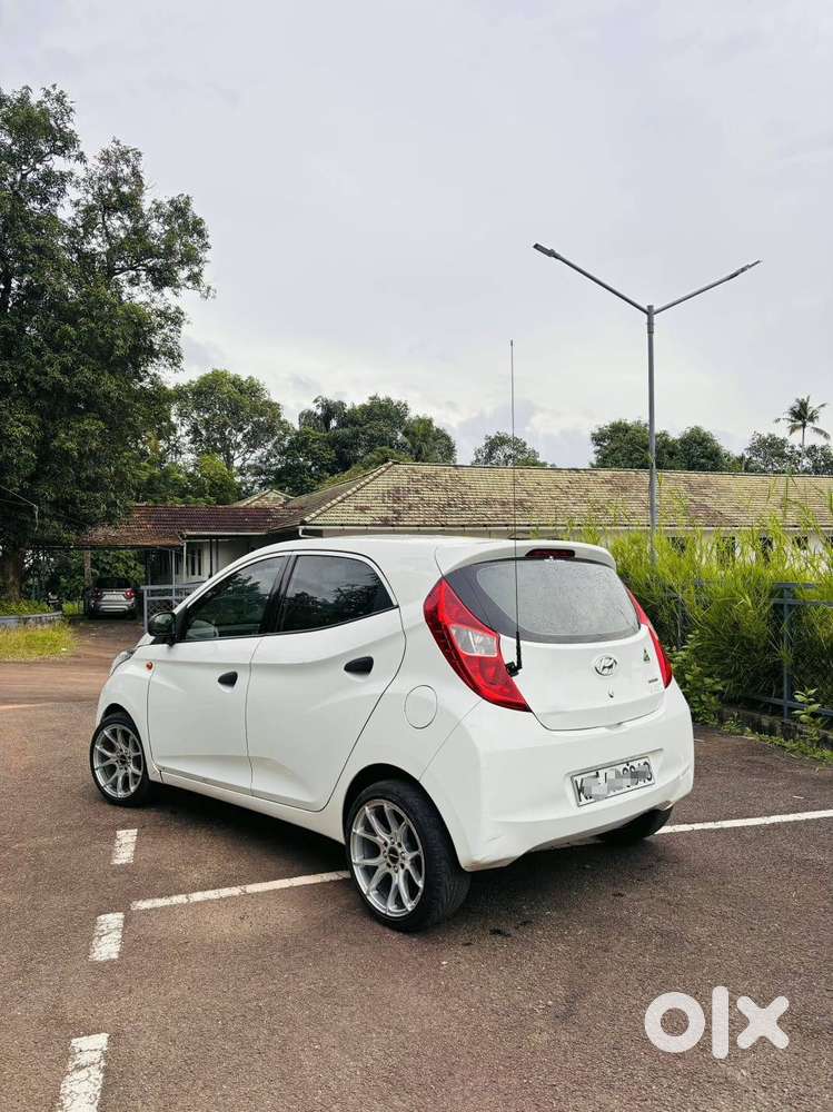 Hyundai Eon Era+ – Excellent Condition  Company Maintained  Reaad